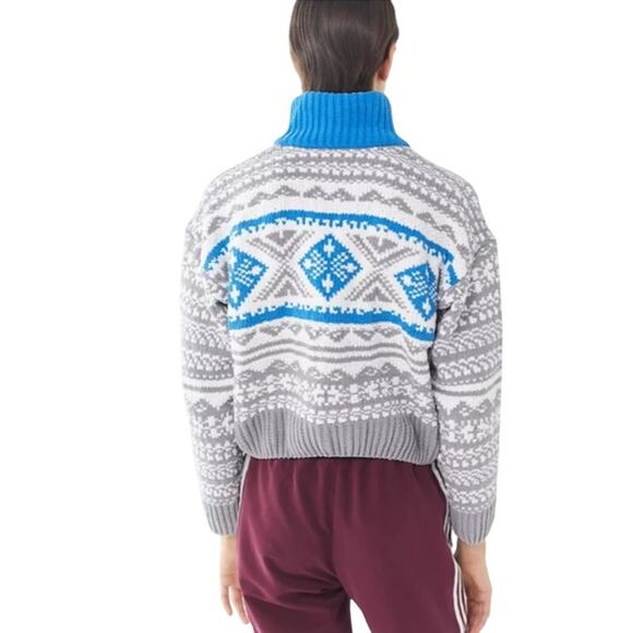 Urban Outfitters Scout Shrunken Snowflake Blue and Gray Zip Front Sweater Size M - Picture 2 of 10